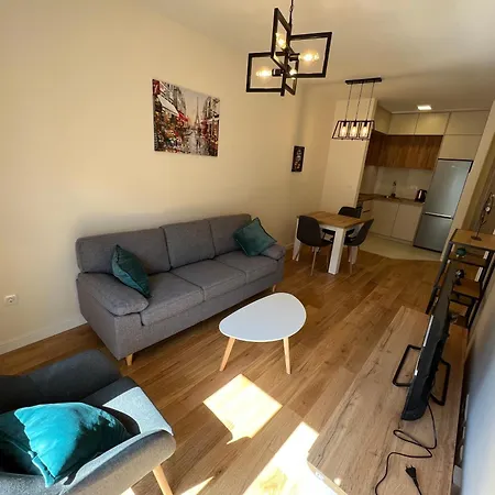 White Homes 49/71 - Point Appartement Podgorica