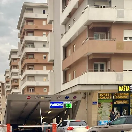 White Homes 49/71 - Point *