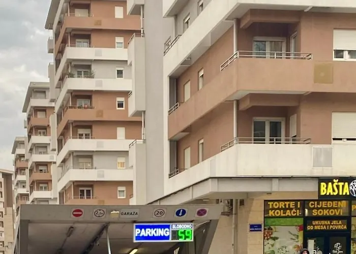 White Homes 49/71 - Point *