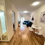 White Homes 49/71 - Point *