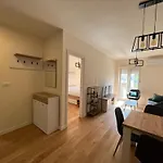 White Homes 49/71 - Point *