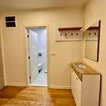 White Homes 49/71 - Point Appartement Podgorica