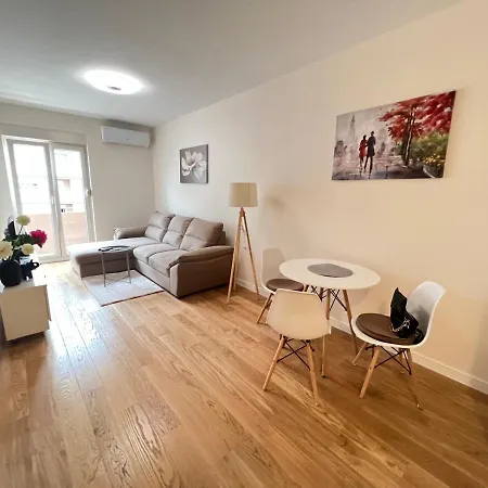 White Homes 49/71 - Point *