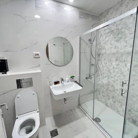 White Homes 49/71 - Point