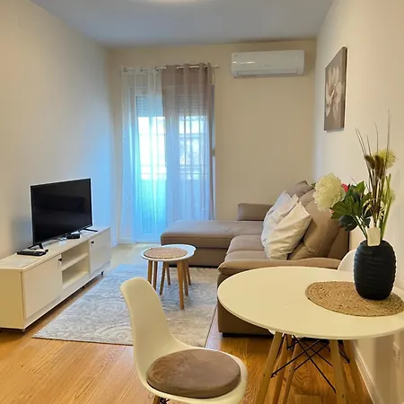 Apartament White Homes 49/71 - Point