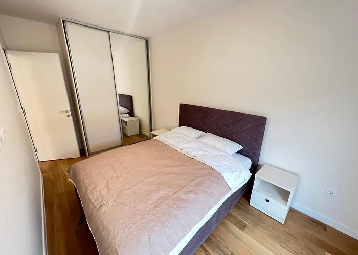 White Homes 49/71 - Point شقة *